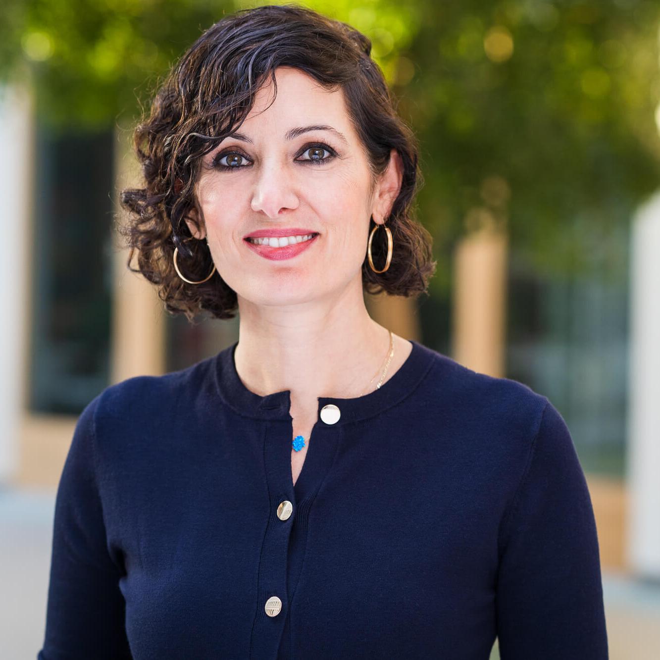 Naika Foroutan