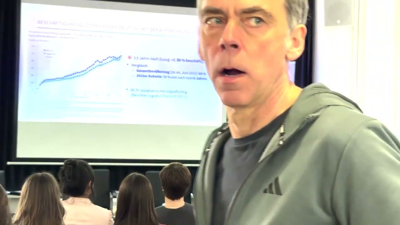 DeZIM lunch_discussion Unsichtbare Lasten, sichtbare St&auml;rke: Ukrainische Frauen im Krieg und im Exil